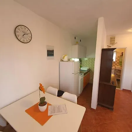 Barada Apartman Seget Vranjica