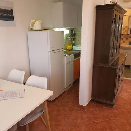 Apartament Barada *
