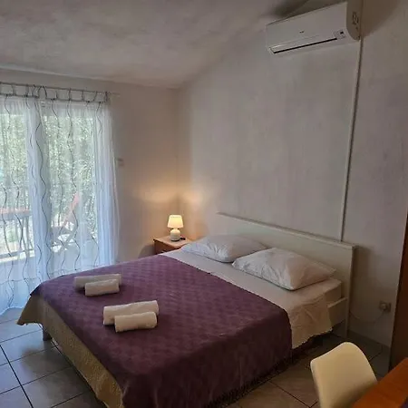 Barada Apartman Seget Vranjica